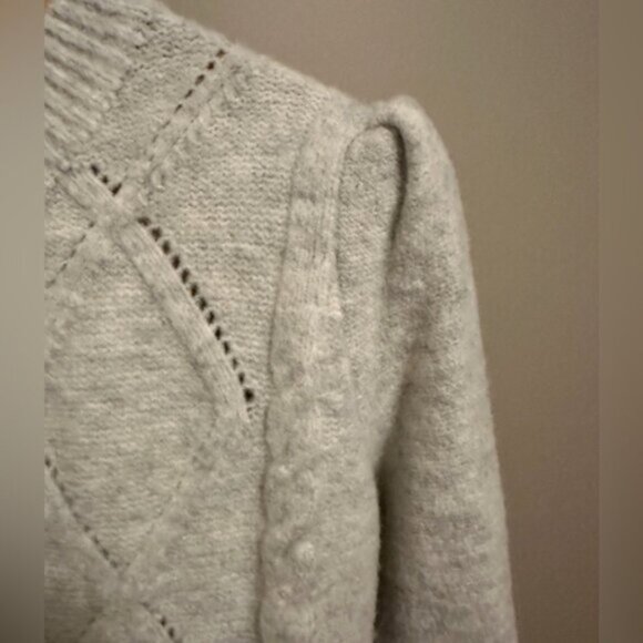 Lyla + Luxe Wool Blend Argyle Cardigan – Small - Picture 3 of 6